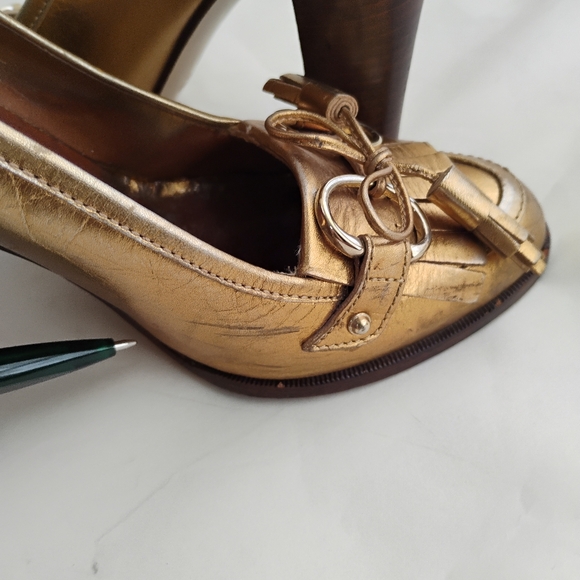 Gucci metallic horsebit heels size 7B - Picture 6 of 16